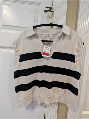 Jessica Simpson  Cream and Black Striped Collared V-Neck Sweater Vest